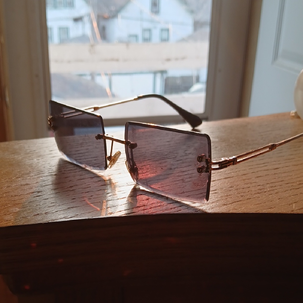 Stylish Gold and Black Sunglasses